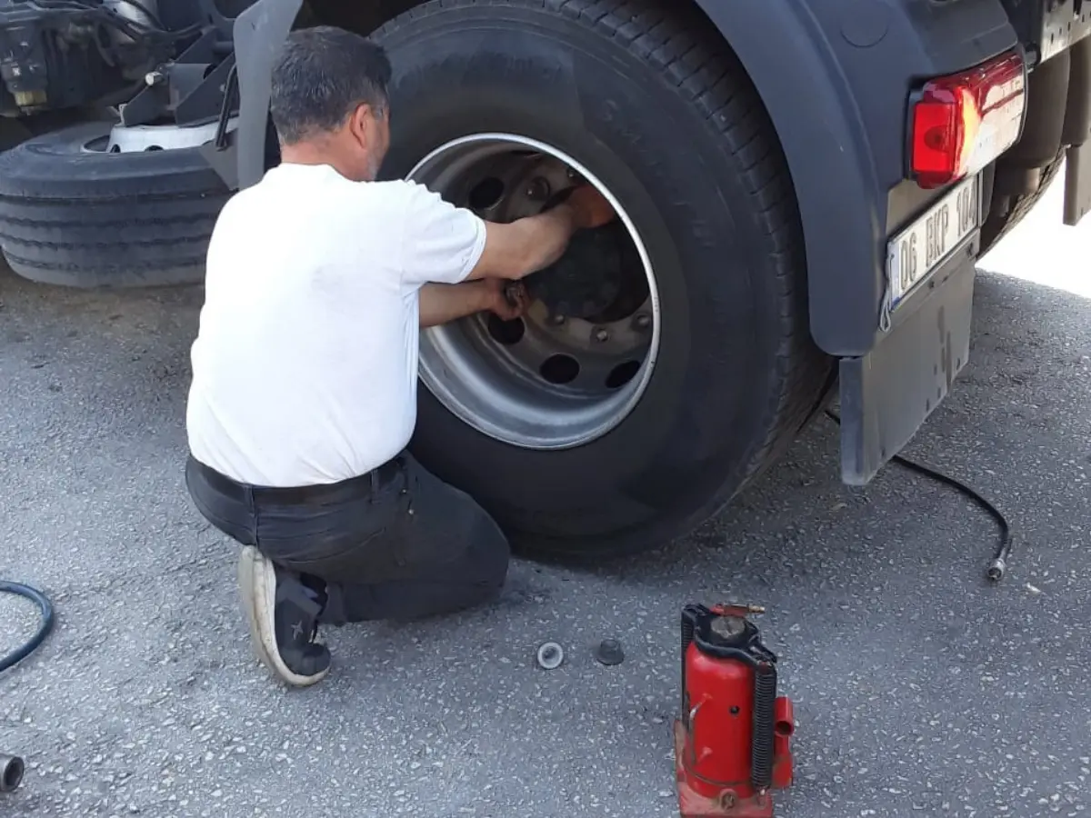 Altıevler Oto Lastikçi